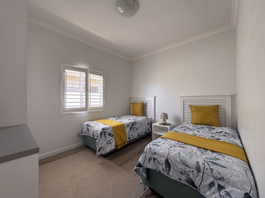 3 Bedroom Property for Sale in Country Club Western Cape